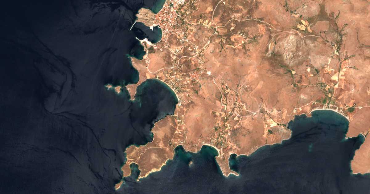 Carte satellite de Paralía Platéos