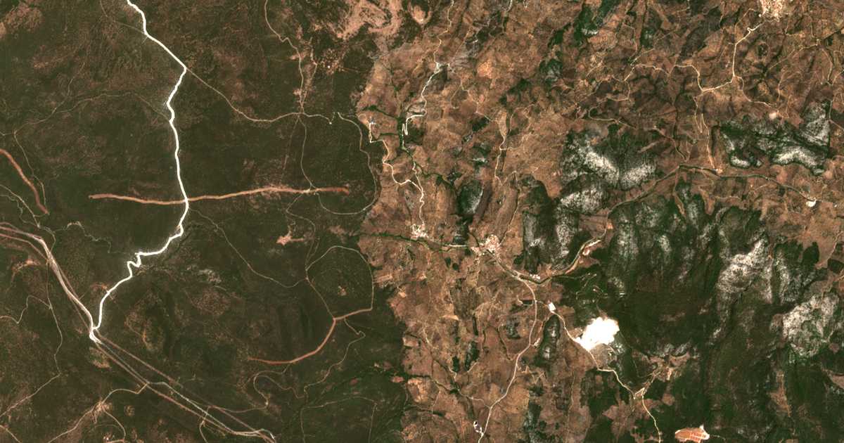 Carte satellite de Kómi