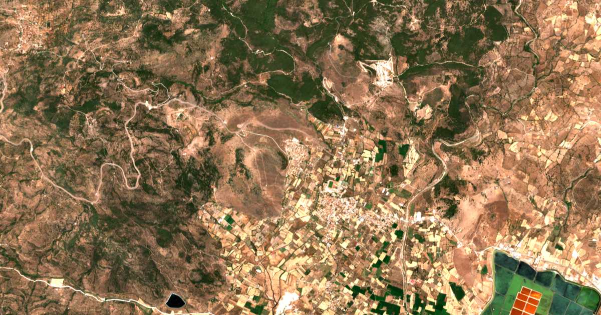 Carte satellite de Dáfia