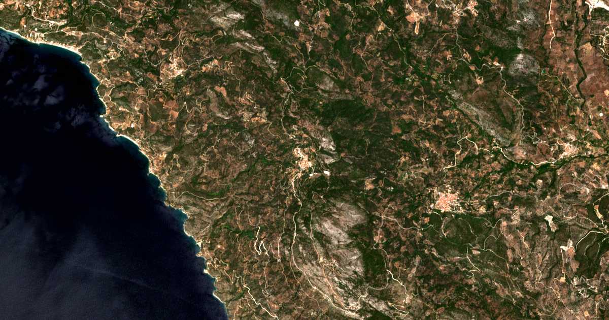 Carte satellite de Spatharéi