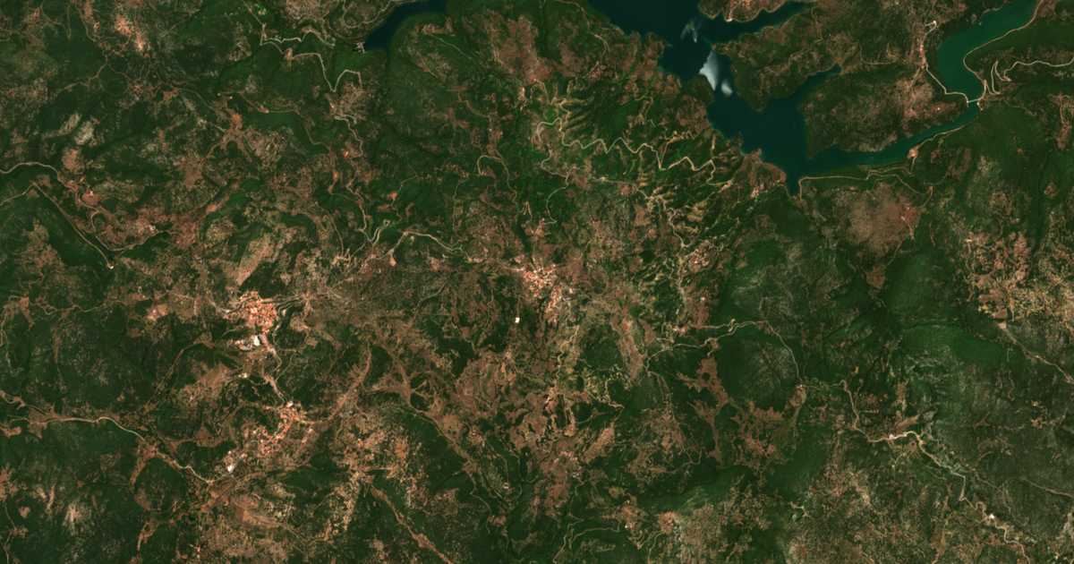 Carte satellite de Perdikonéri