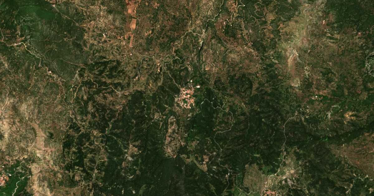 Carte satellite de Valtesiníko