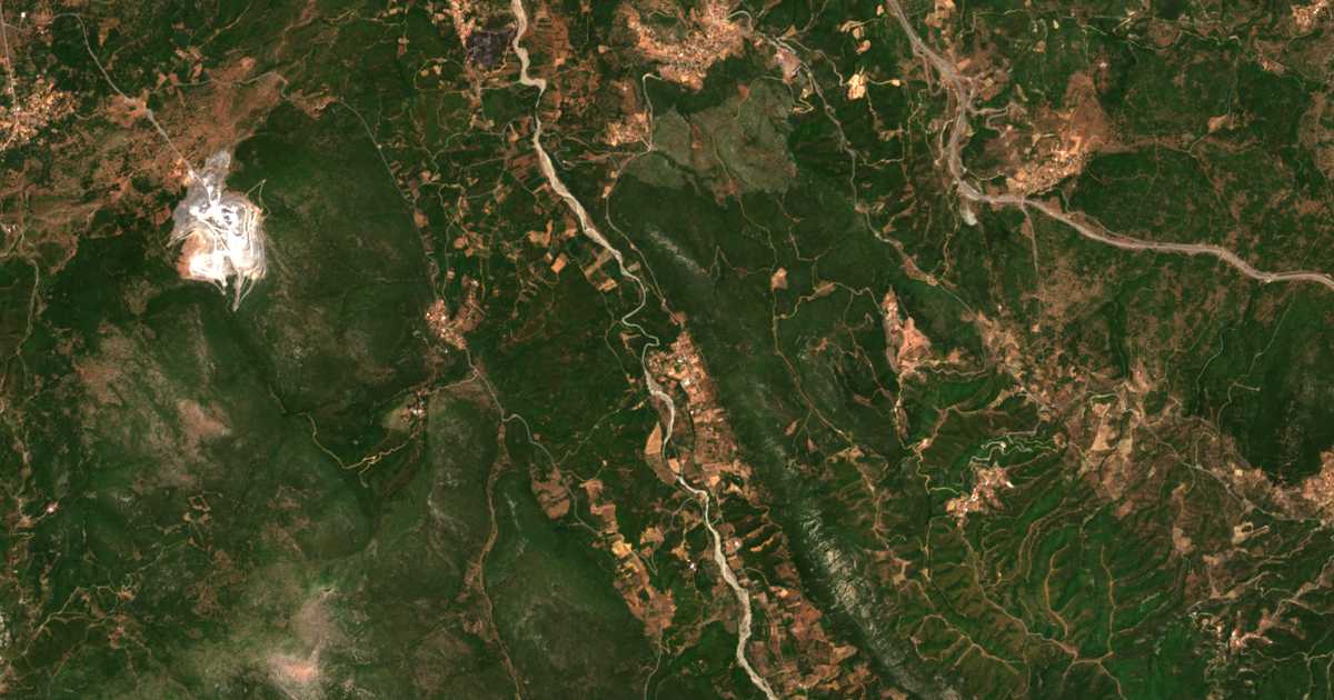 Carte satellite de Potamiá