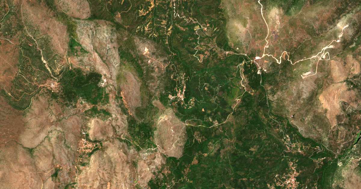 Carte satellite de Áno Dolianá