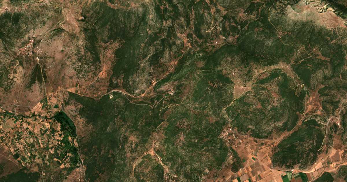 Carte satellite de Kómi