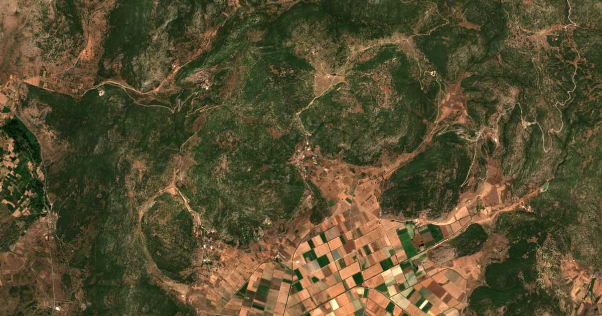 Carte satellite de Límni