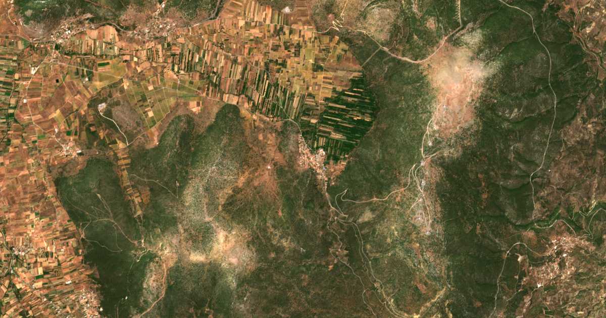 Carte satellite de Parthéni