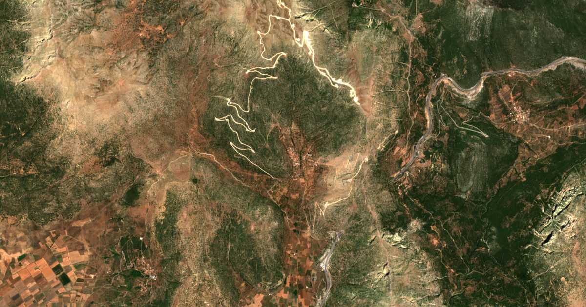 Carte satellite de Sángas