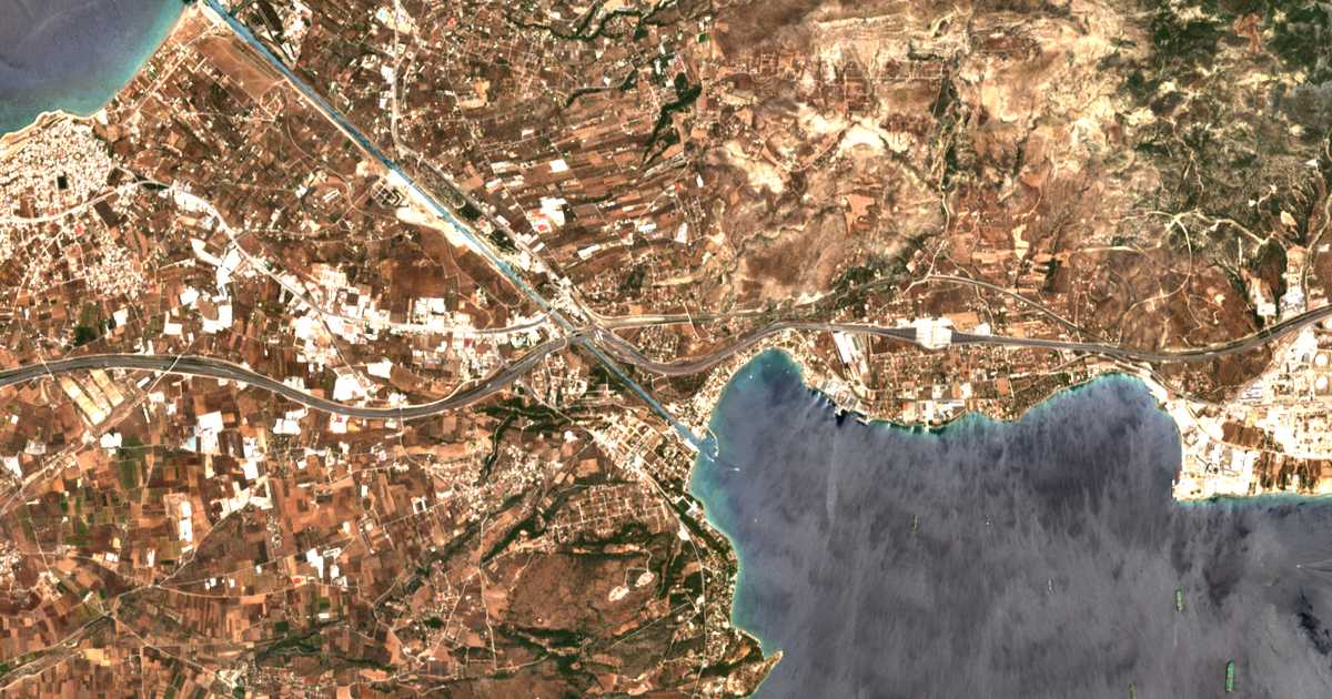 Carte satellite de Parádeisos