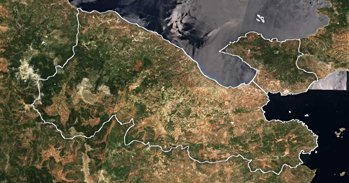 Image satellite avec la limite tracée: Corinthie