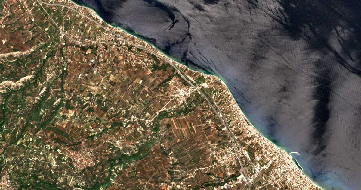 Carte satellite de Diminión