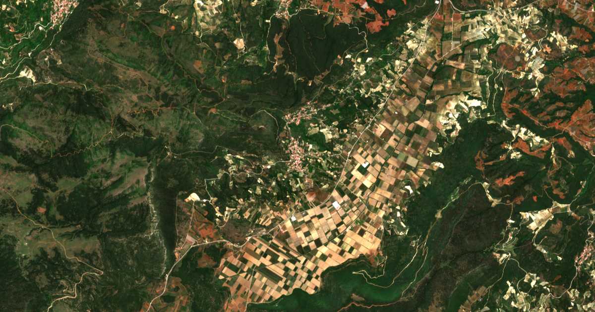 Carte satellite de Kaisárion