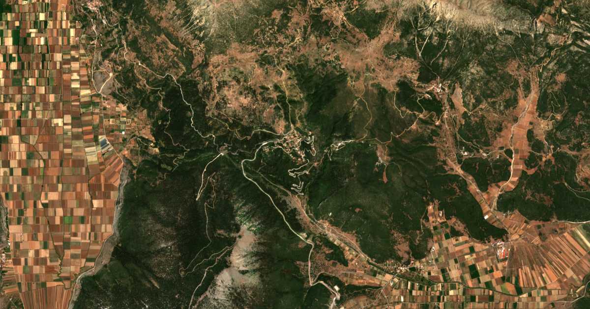 Carte satellite de Kastaniá