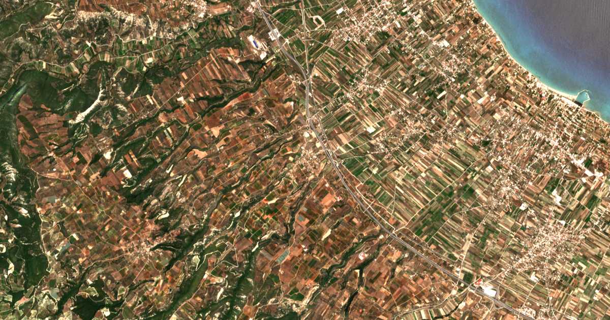 Carte satellite de Tarsiná