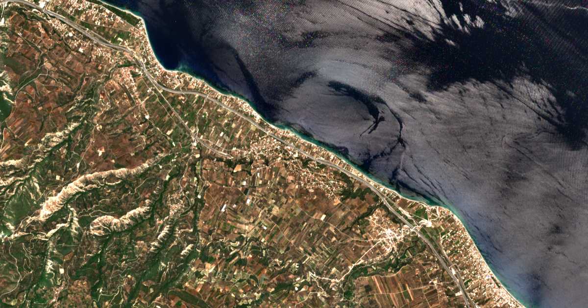 Carte satellite de Oikodomikós Synetairismós Ypallílon Dei