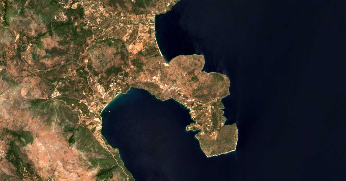 Carte satellite de Kalývia