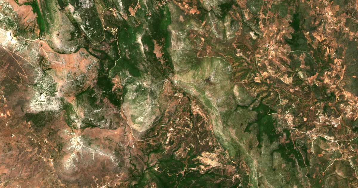 Carte satellite de Karéa