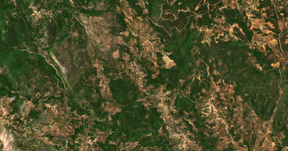 Carte satellite de Melitíni