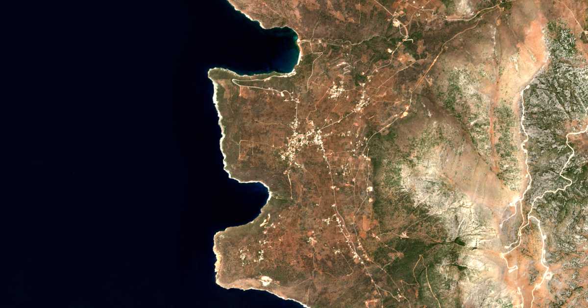 Carte satellite de Pýrgos Diroú