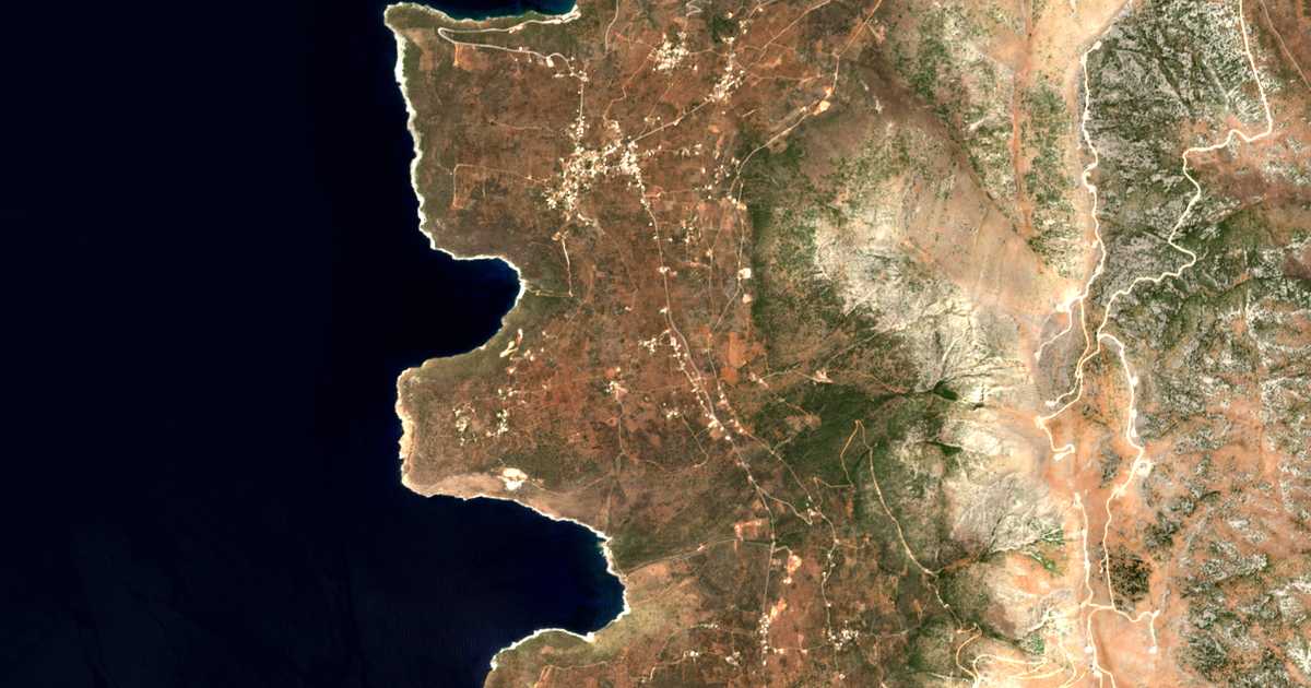 Carte satellite de Triantafylliá