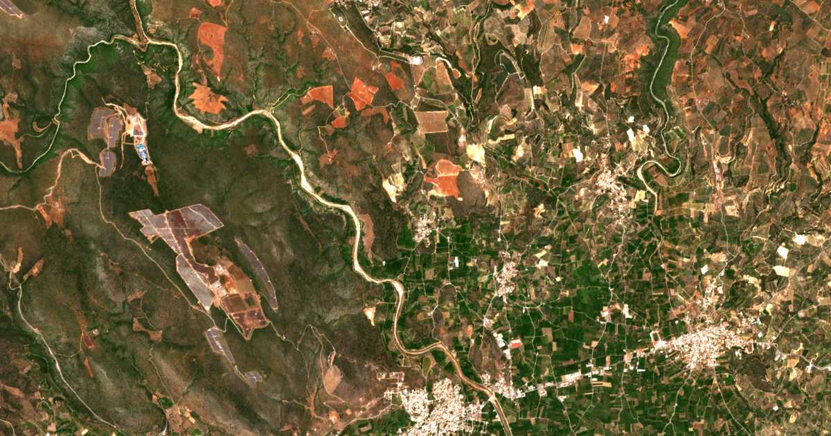Carte satellite de Filísion