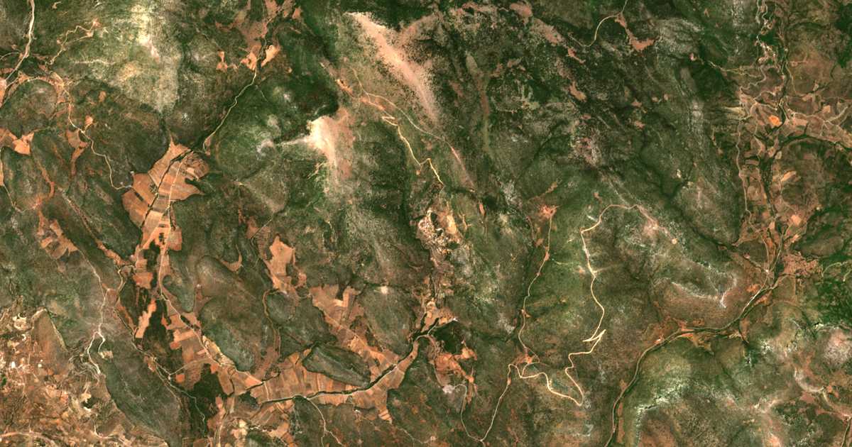 Carte satellite de Karítsa