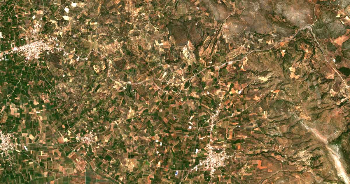Carte satellite de Makrinára
