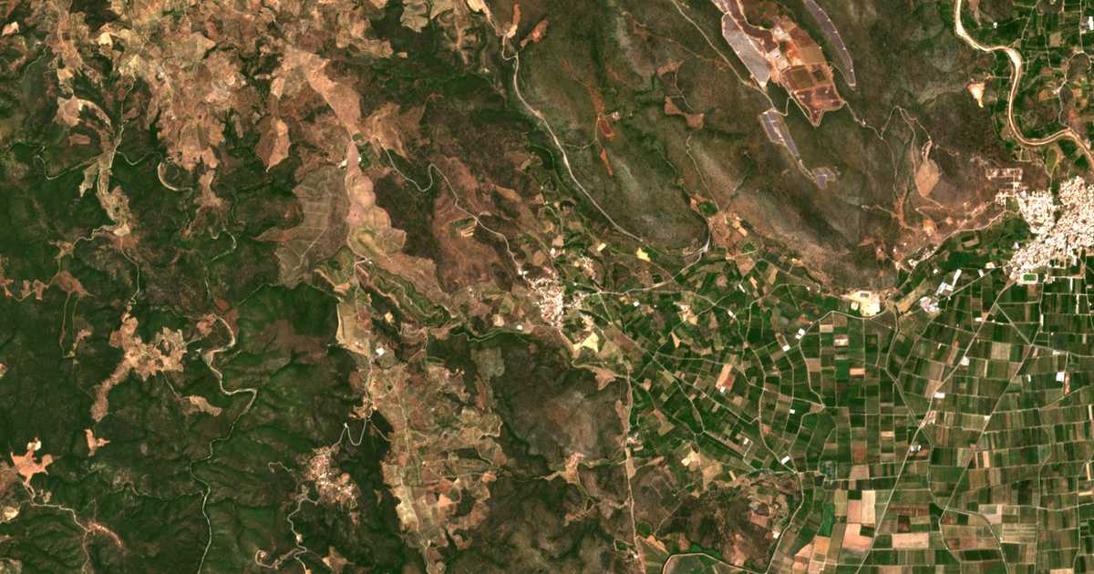 Carte satellite de Stefaniá