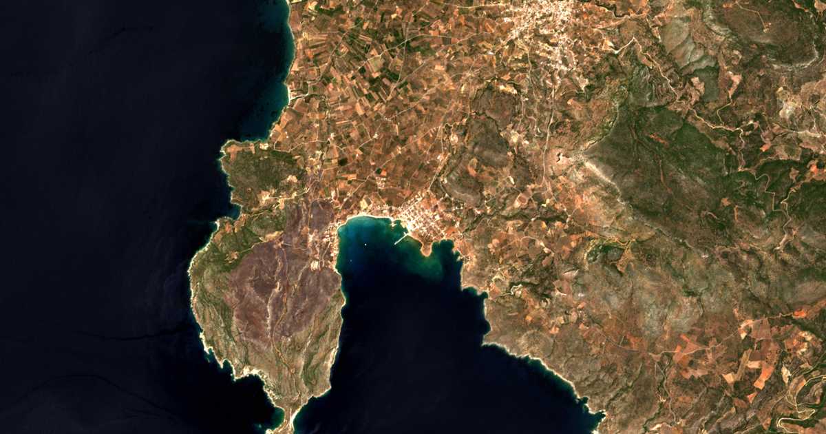 Carte satellite de Plýtra
