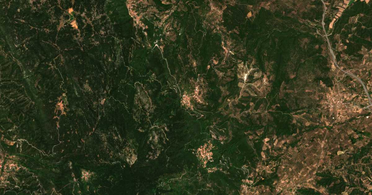 Carte satellite de Agóriani