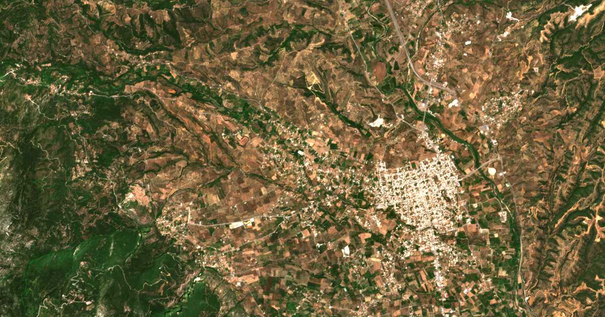 Carte satellite de Magoúla