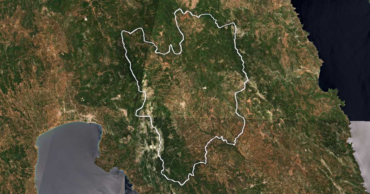 Image satellite avec la limite tracée: de Sparte
