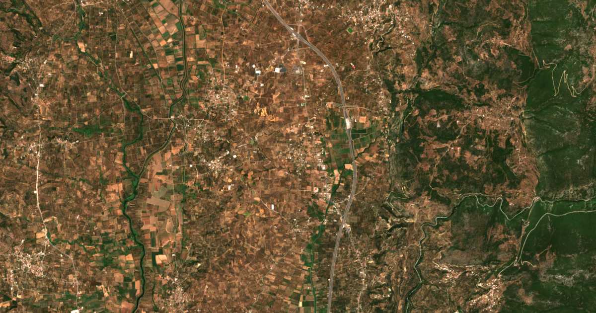 Carte satellite de Ariochóri