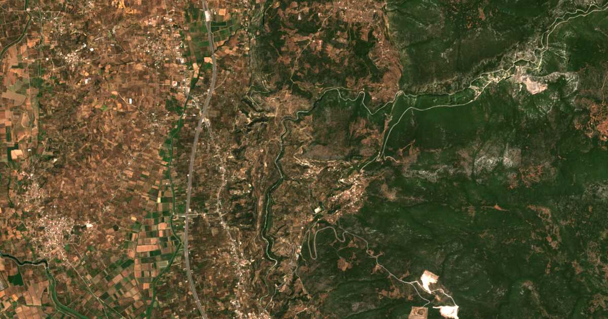 Carte satellite de Káto Ámfia
