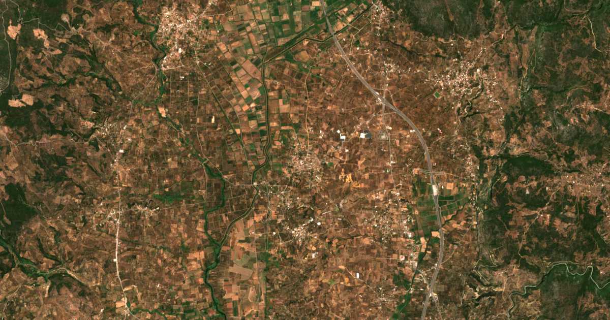 Carte satellite de Platý