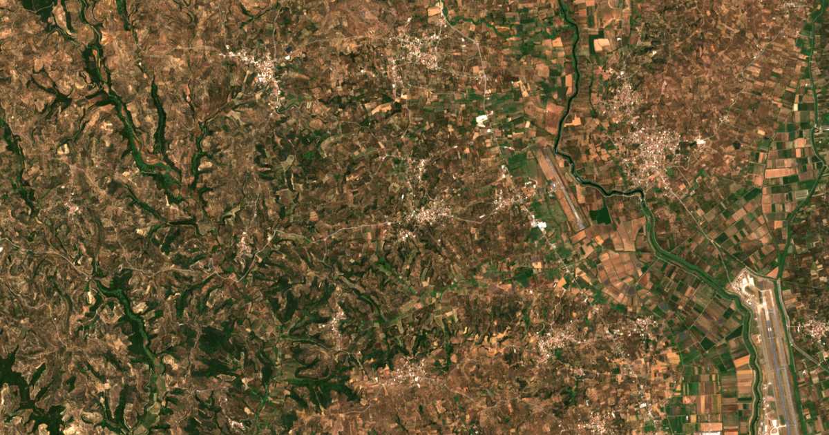 Carte satellite de Amfithéa