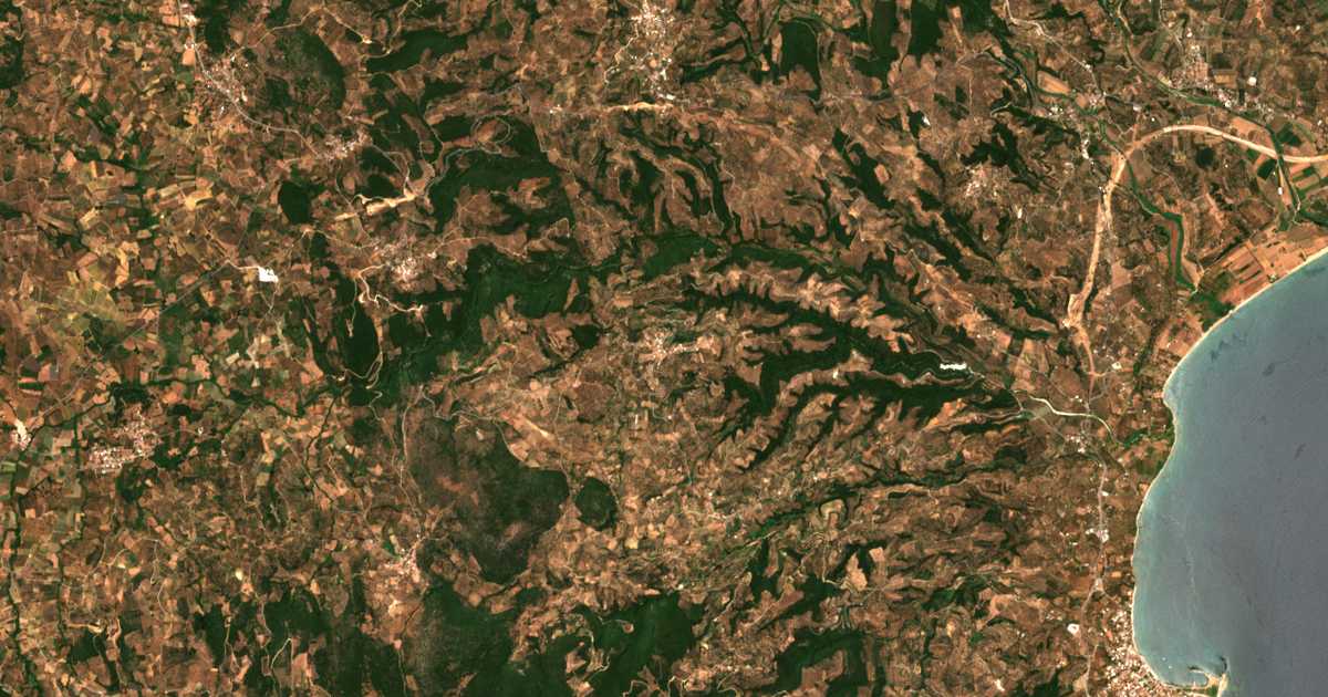 Carte satellite de Panipérion