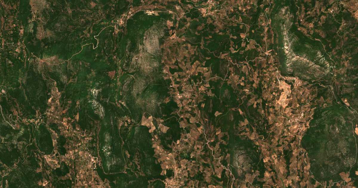 Carte satellite de Petrálona