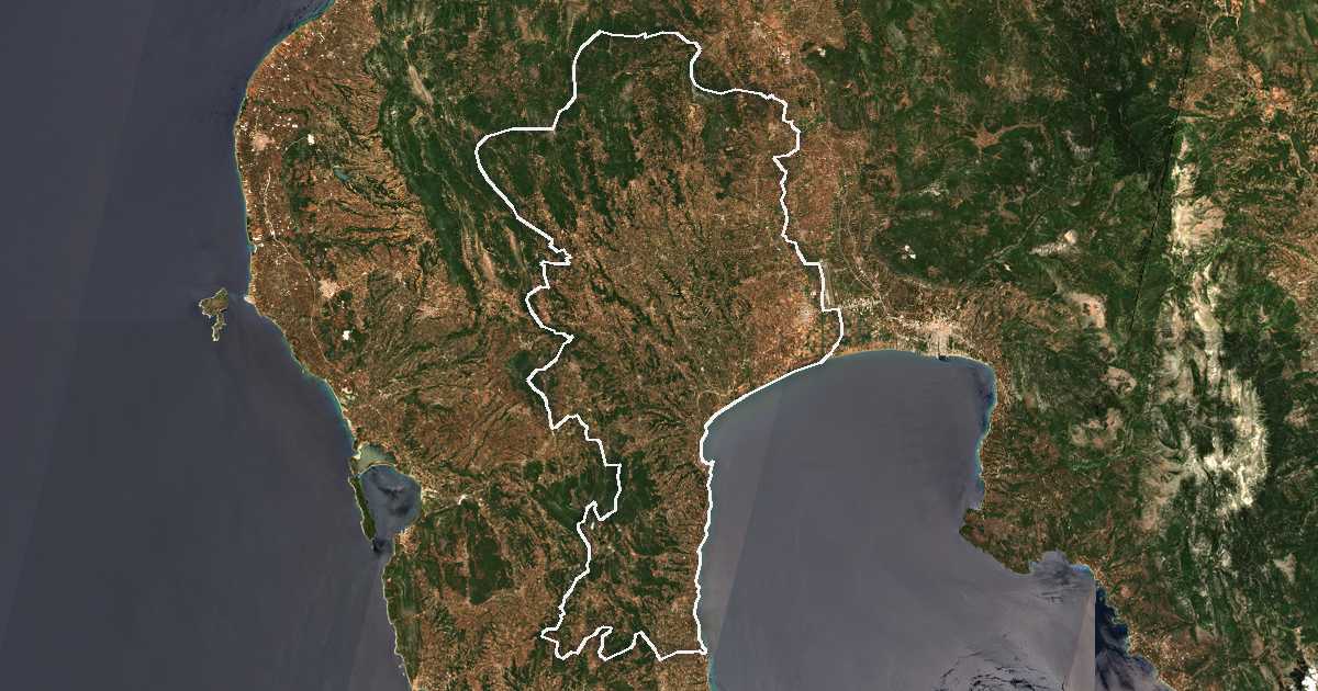 Image satellite avec la limite tracée: de Messíni