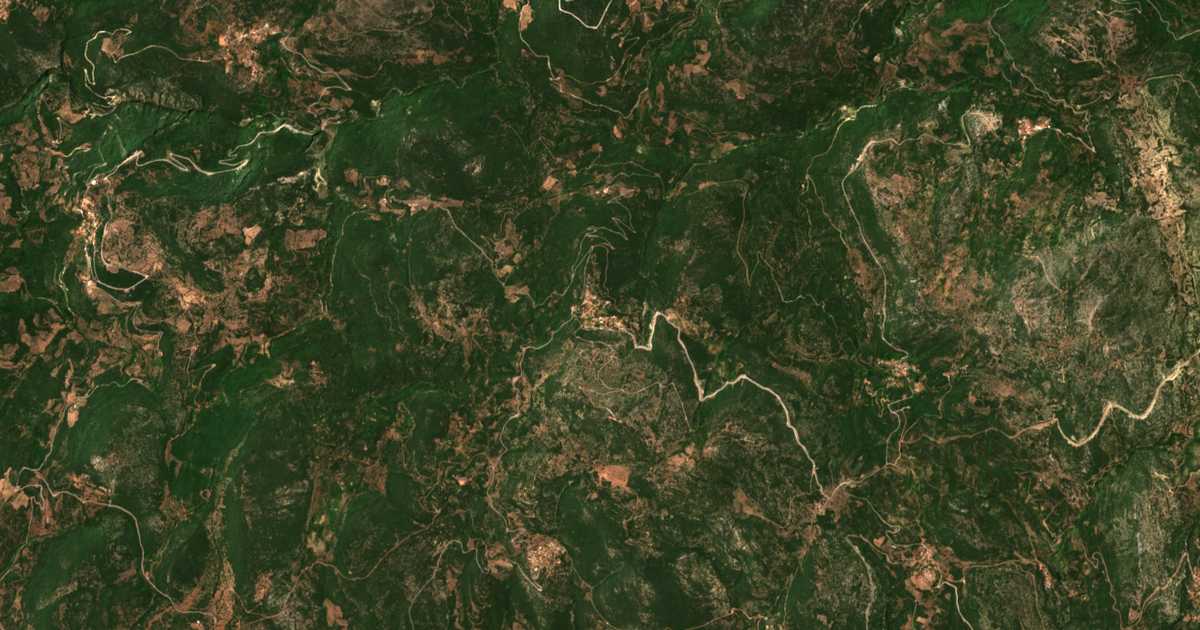 Carte satellite de Koúvelas