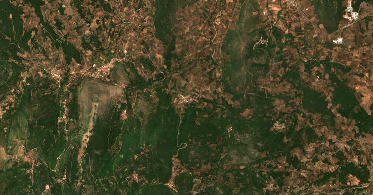 Carte satellite de Málthi