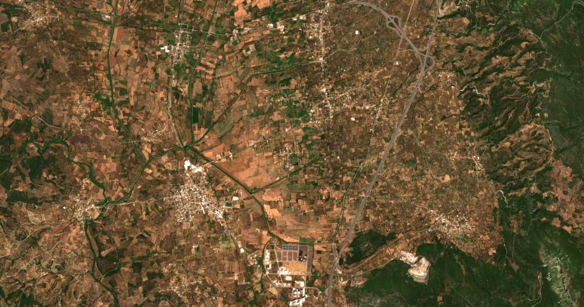 Carte satellite de Solákion