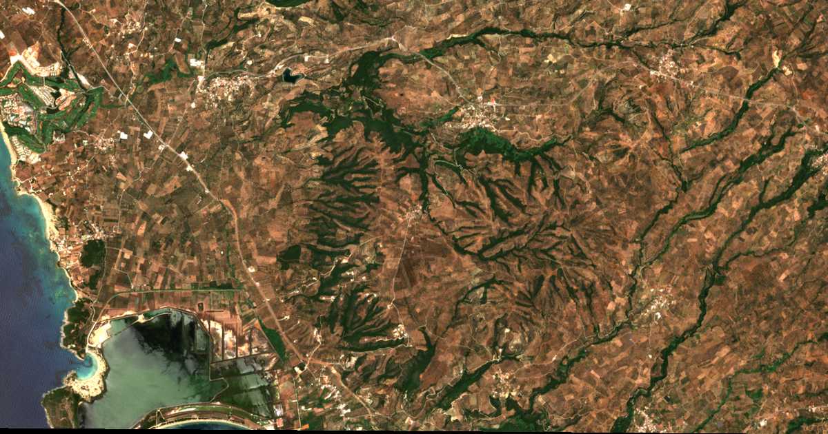 Carte satellite de Elaiófyton