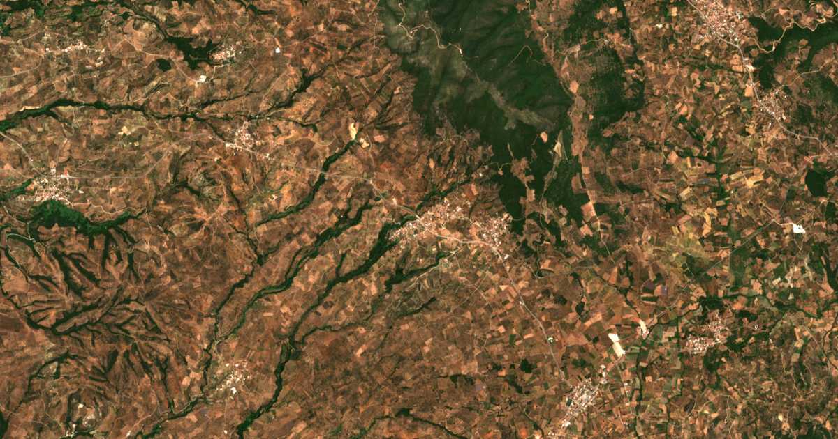 Carte satellite de Kremmýdia