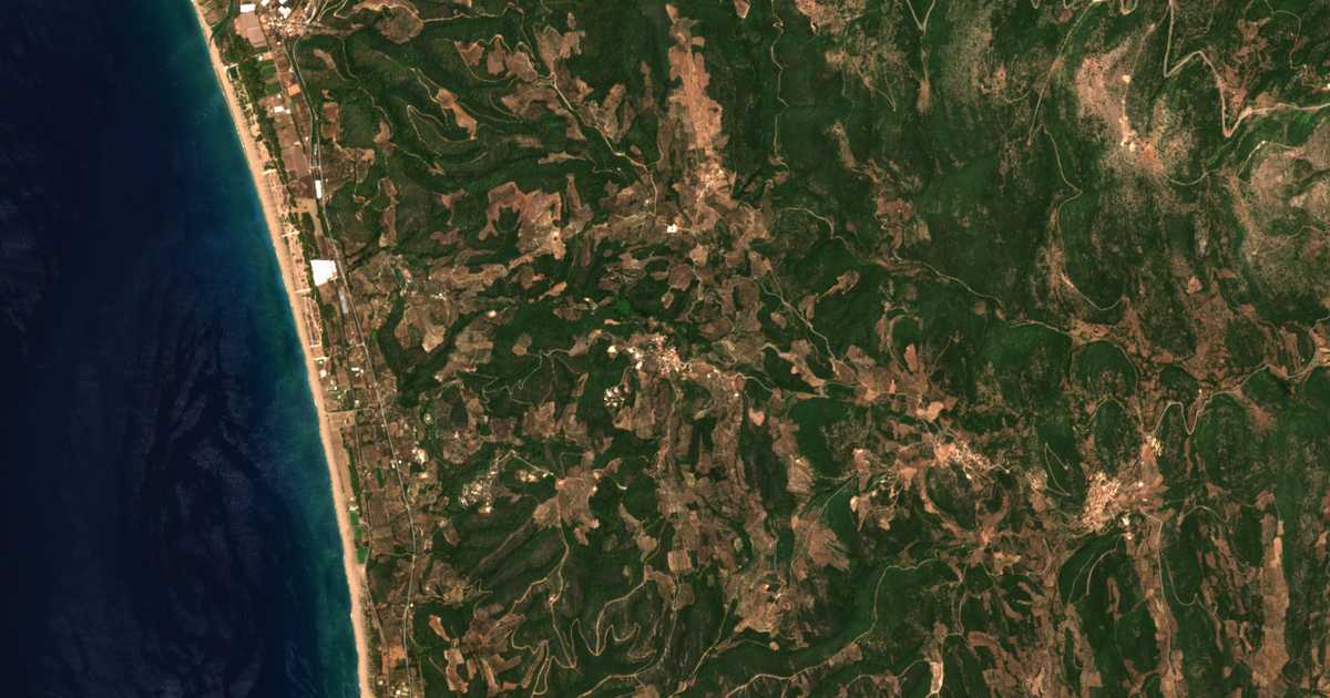 Carte satellite de Agalianí