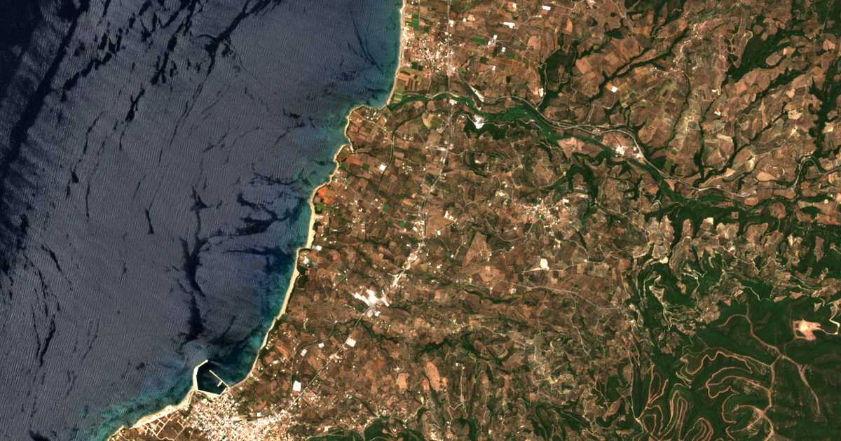 Carte satellite de Mávri Límna