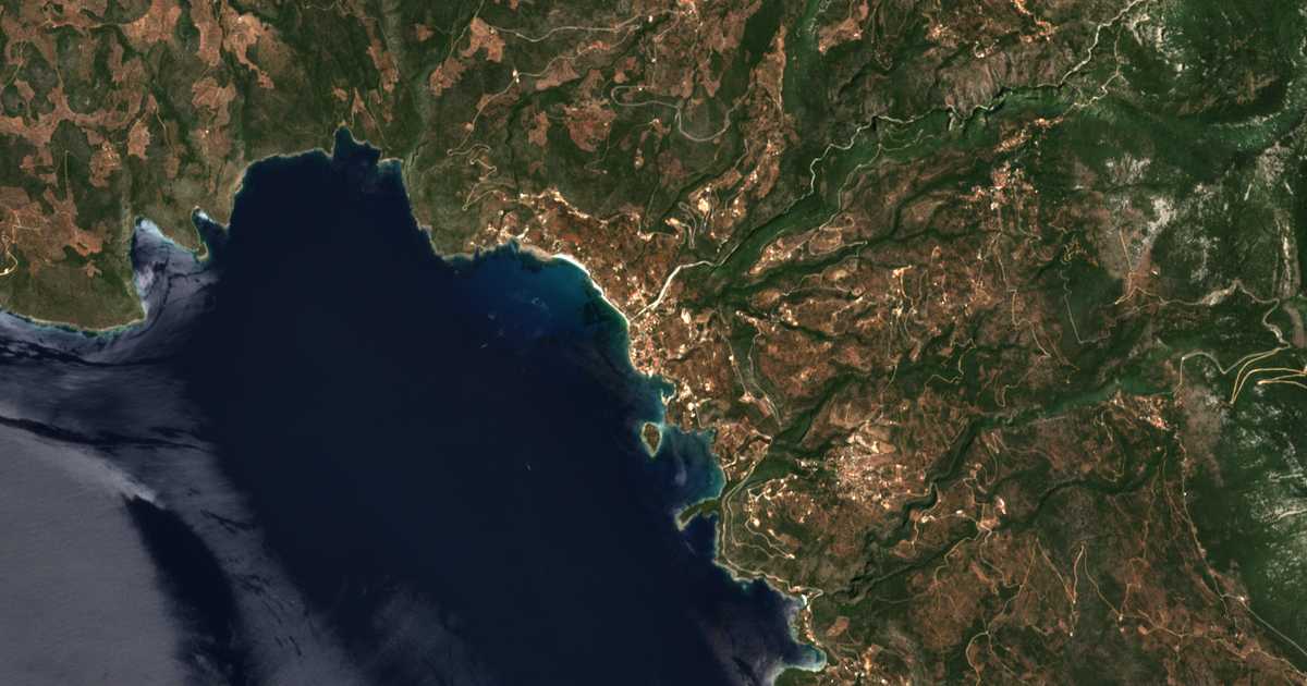 Carte satellite de Kardamýli