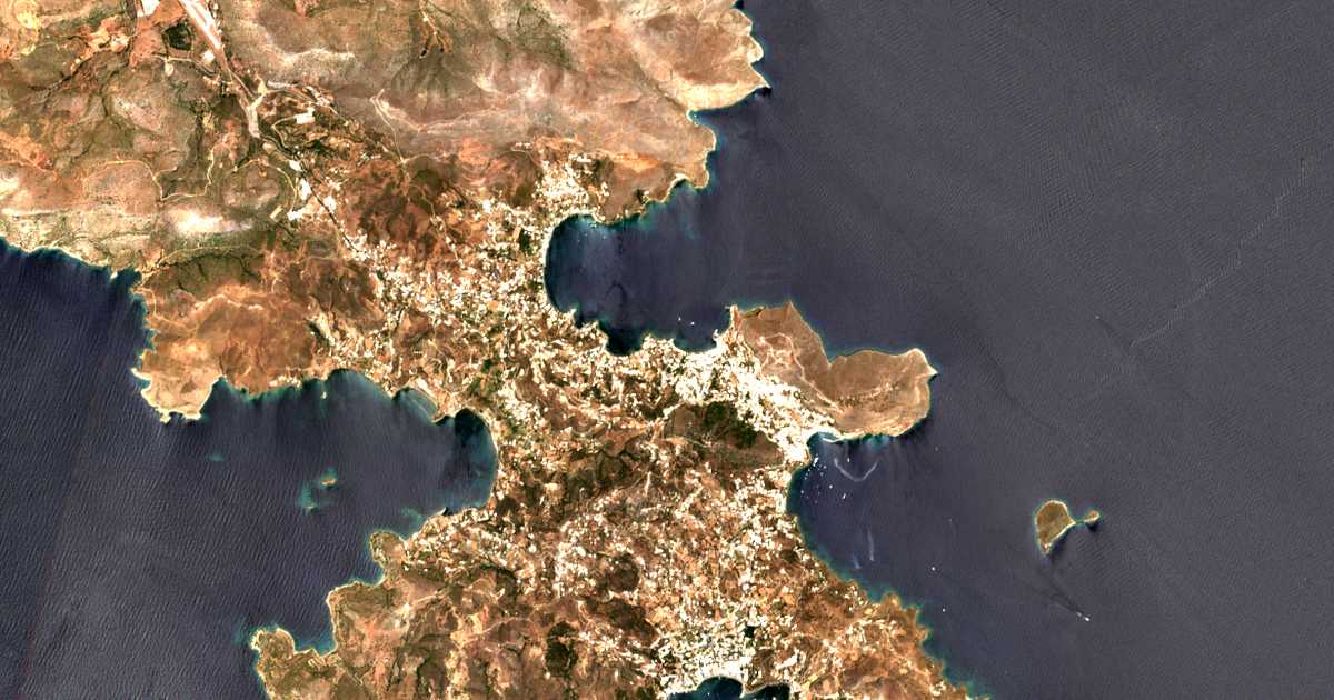Carte satellite de Agía Marína
