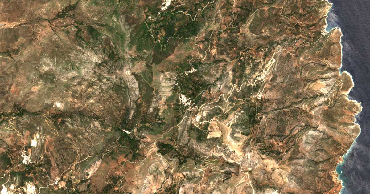 Carte satellite de Kóronos