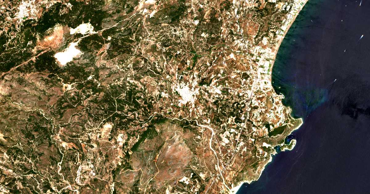 Carte satellite de Kalythiaí